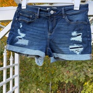 SO Distressed Low Rise Midi Short